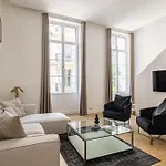 C1 Suite Hoche 3 Bdr Ac 5Mins Walk Palais Festival & Beach